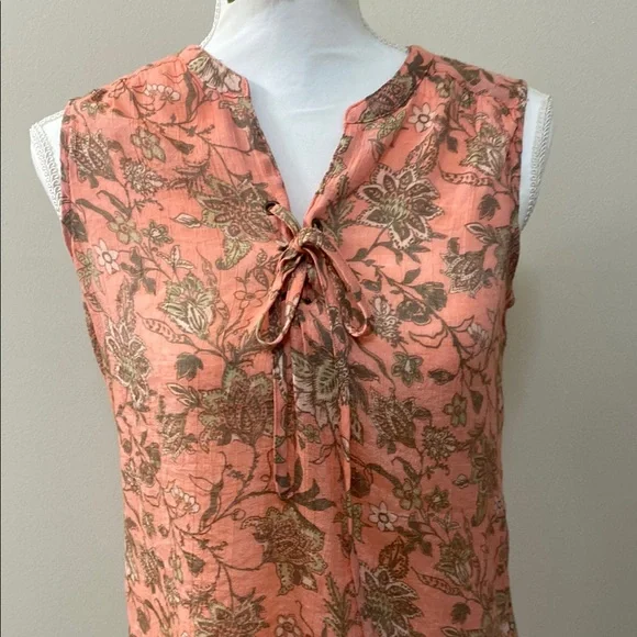 St. John's Bay Orange Floral Patterned Sleeveless Blouse with Tie Front - Picture 3 of 8
